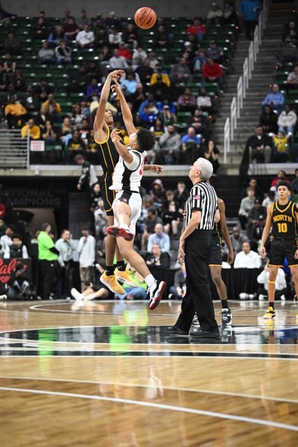 Orchard Lake St Mary's vs North Farmington MHSAA Division 1 title -- Scott Hasse2